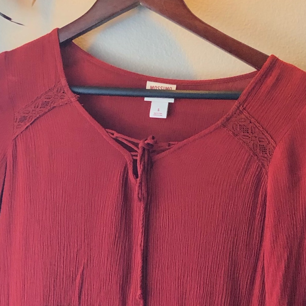 Red flowy top - Picture 2 of 5